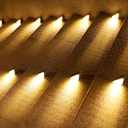 2 Stuks Driehoekige Zonne-energie Stapverlichting Waterdichte LED Buiten Tuinverlichting