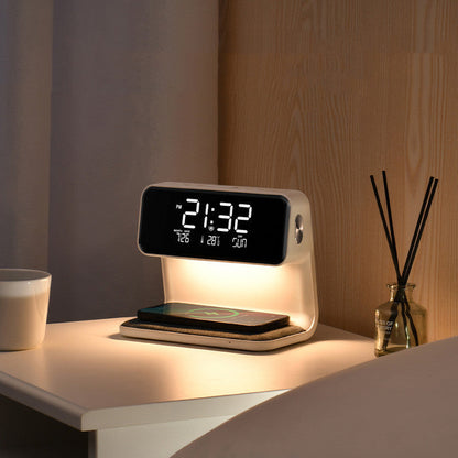 3-in-1 bedlamp met draadloze oplader en wekker