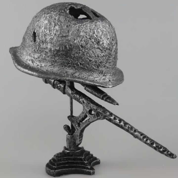 AntiqueLume vintage stalen helm tafellamp
