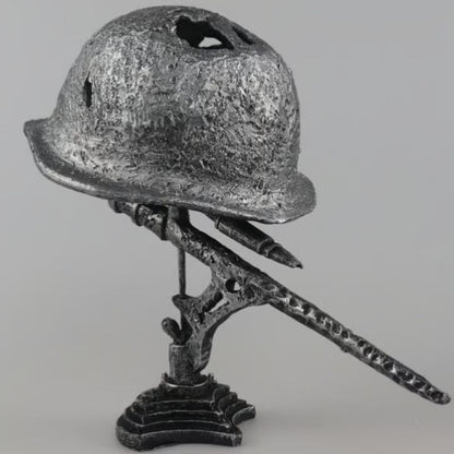AntiqueLume vintage stalen helm tafellamp