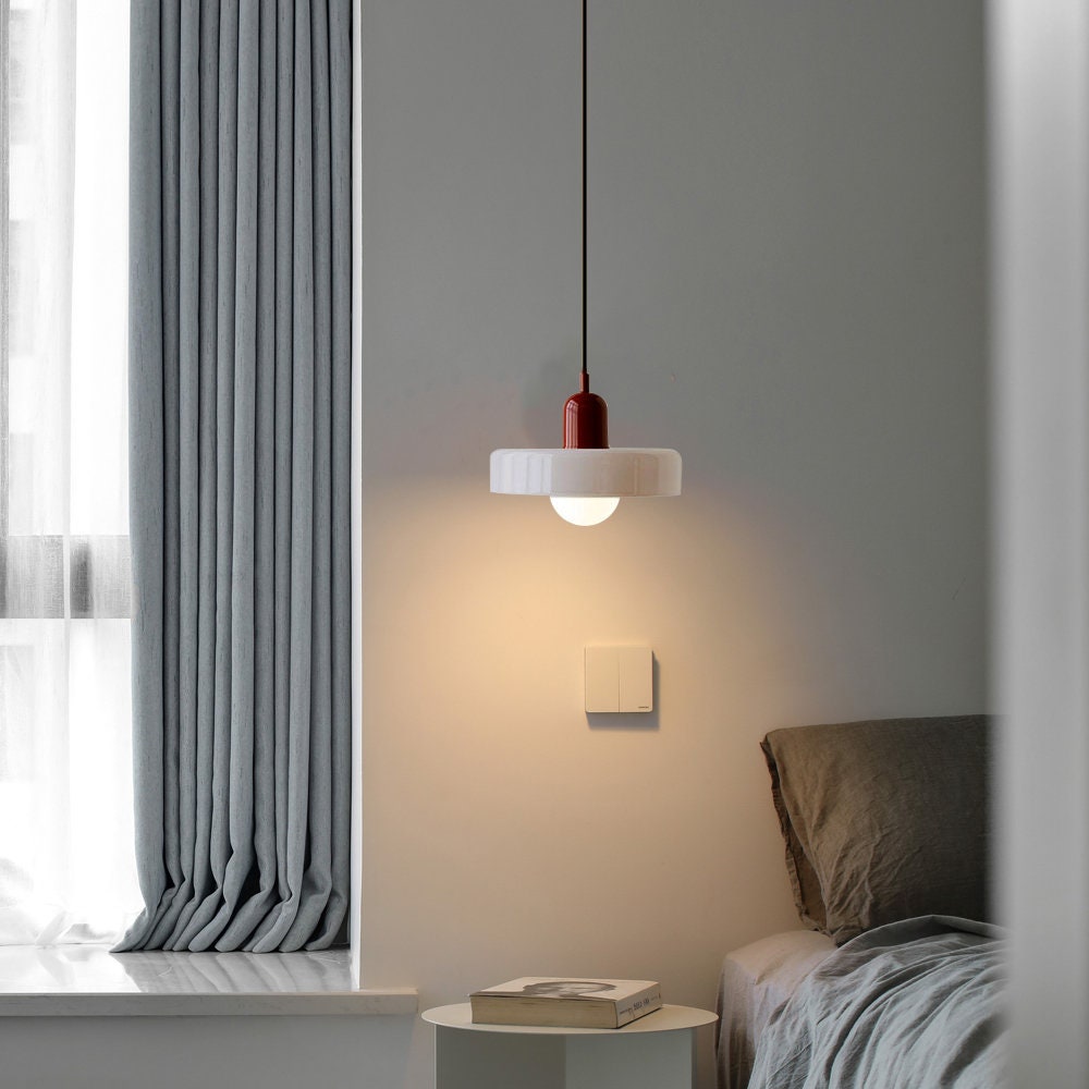 Bauhaus glazen hanglamp gekleurde hanglamp