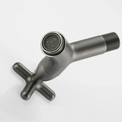 BrassFlow massief messing wandgemonteerde koudwaterkraan