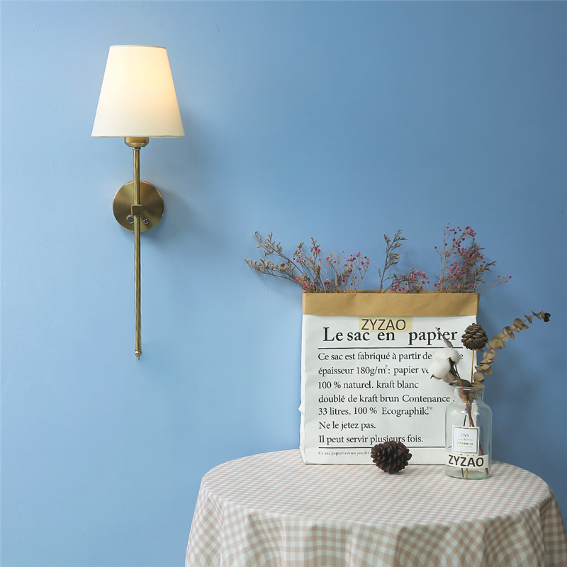 Oplaadbare LED wandlamp met stoffen kap en verstelbare kleuren