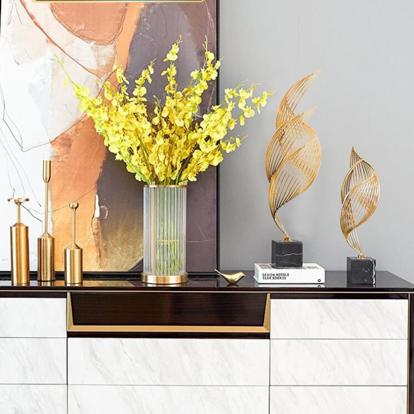 Curvique Abstracte Gouden Metaalsculptuur voor Woondecoratie