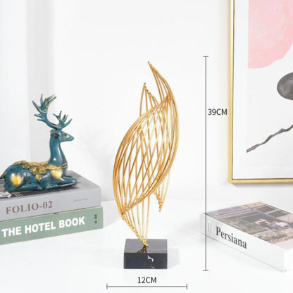 Curvique Abstracte Gouden Metaalsculptuur voor Woondecoratie