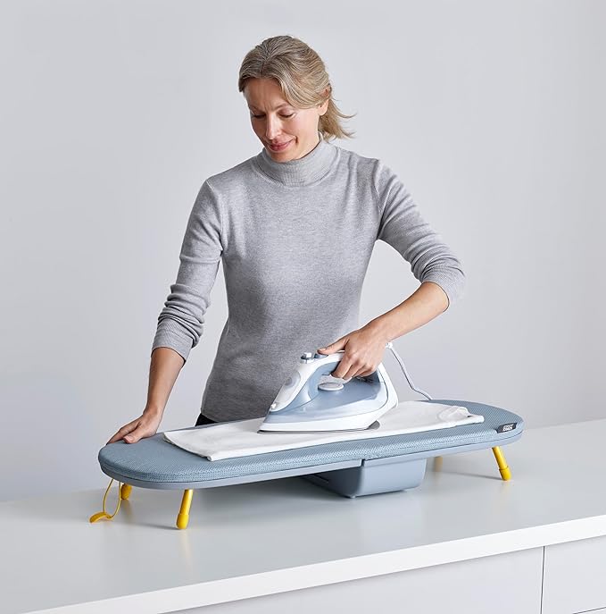 Givera opvouwbaar strijkbord compact ruimtebesparend ontwerp