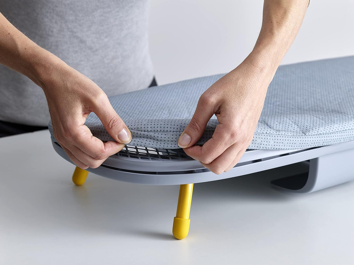 Givera opvouwbaar strijkbord compact ruimtebesparend ontwerp