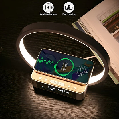 GlowMax 3-in-1 LED tafellamp met draadloze oplader, wekker en touchbediening
