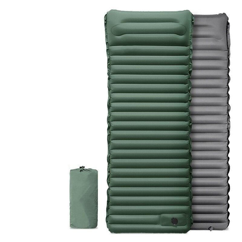 Opblaasbaar campingmatras met ingebouwde voetpomp voor comfortabel slapen buiten