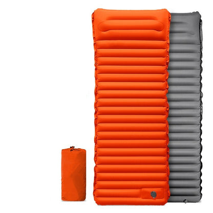 Opblaasbaar campingmatras met ingebouwde voetpomp voor comfortabel slapen buiten