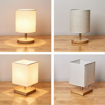 LinenWood minimalistische tafellamp met houten voet en linnen kap