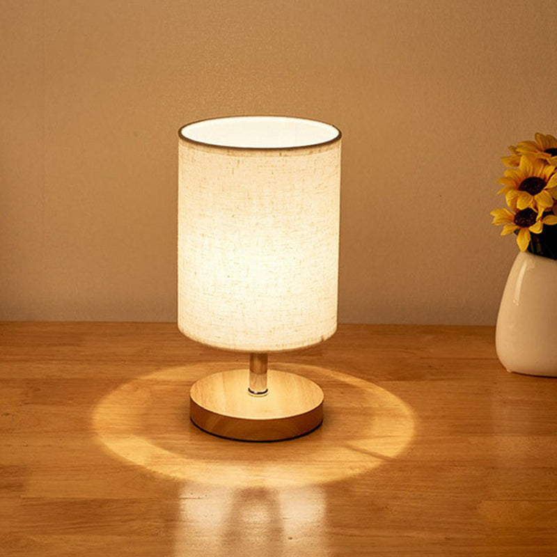 LinenWood minimalistische tafellamp met houten voet en linnen kap