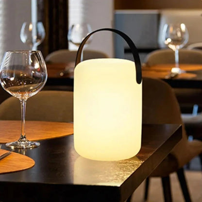 LuminaFusion draadloze tafellamp met afstandsbediening en waterdicht ontwerp