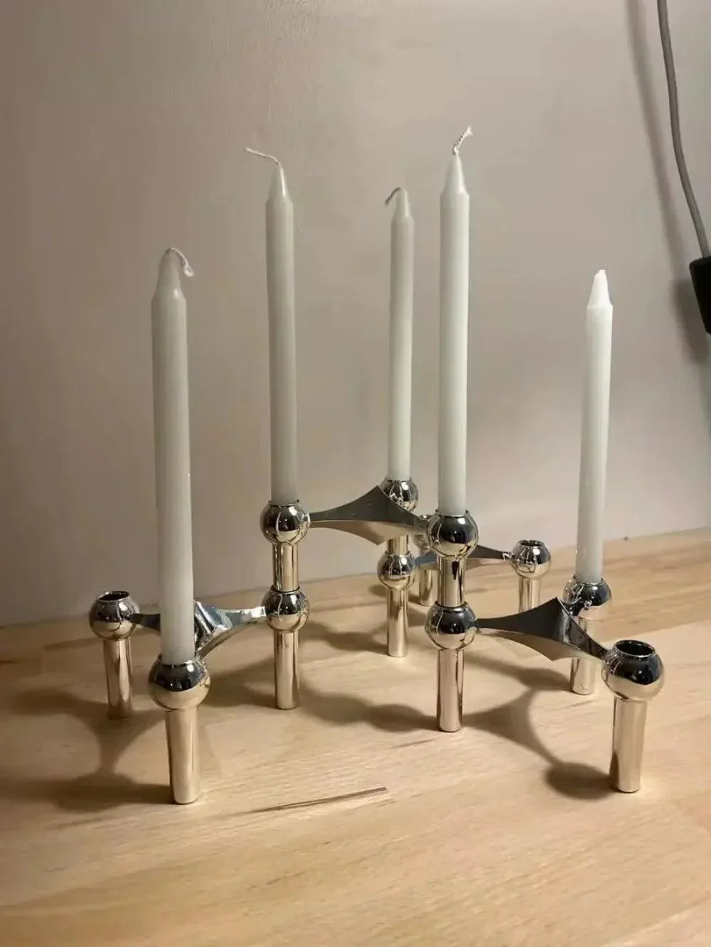 Moleculair Metalen Kandelaar – Noordse Moderne Decoratieve Kandelaar