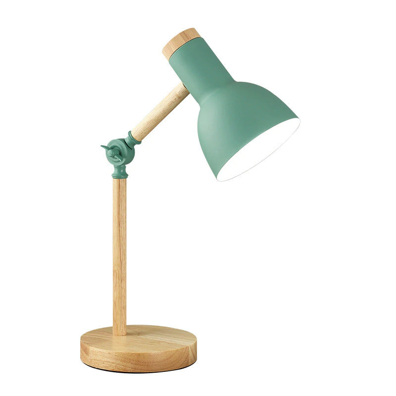 Noordse houten bureaulamp met verstelbare arm voor moderne sfeerverlichting
