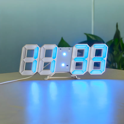 PixelTime 3D LED digitale wandklok met temperatuur, datum en alarm