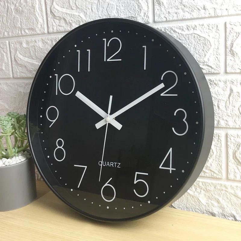 Stille niet-tikkende wandklok modern minimalistisch 30cm