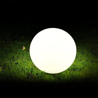 Zonnebol buitenlamp met warme LED-gloed voor tuin, terras en pad