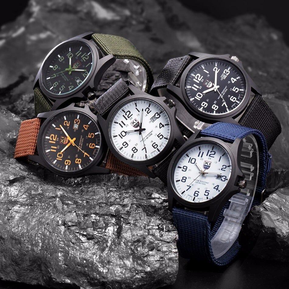 Tactisch militair horloge met waterdicht ontwerp en duurzame prestaties buiten