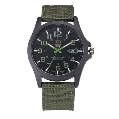 Tactisch militair horloge met waterdicht ontwerp en duurzame prestaties buiten