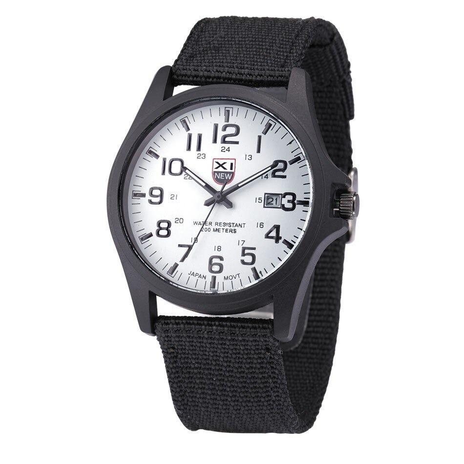 Tactisch militair horloge met waterdicht ontwerp en duurzame prestaties buiten