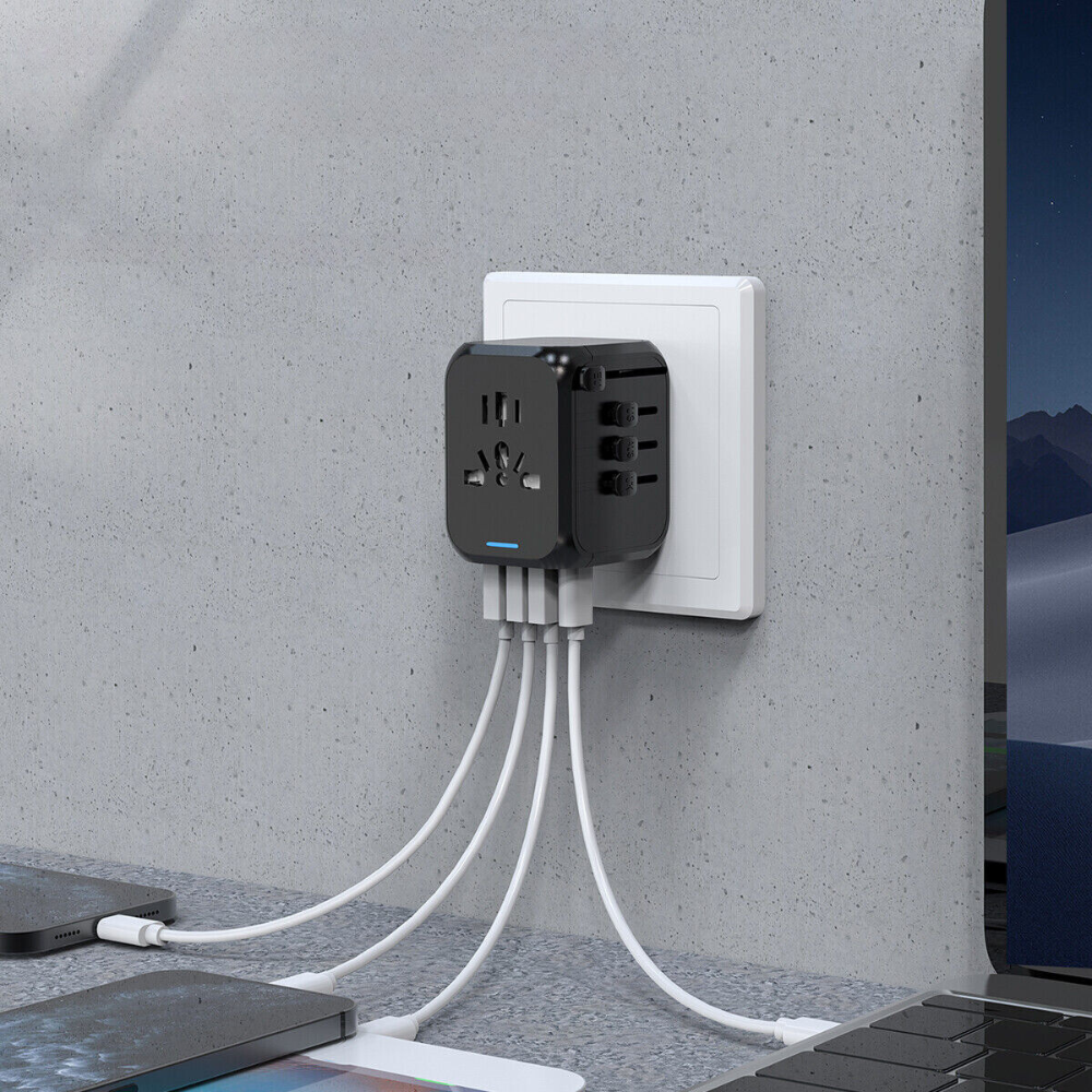 Ultieme reiskracht hub universele adapter met USB-poorten