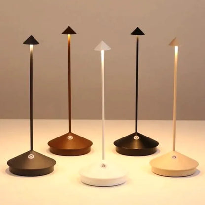 Draadloze LED-tafellamp met oplaadbare batterij en modern design