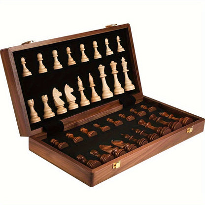 Houten schaakspel met opvouwbaar bord en handgemaakte stukken voor klassiek toernooispel
