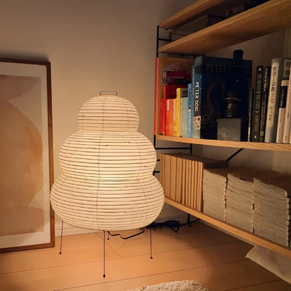Zen vloerlamp met dimbare LED-licht en Japans geïnspireerd ontwerp